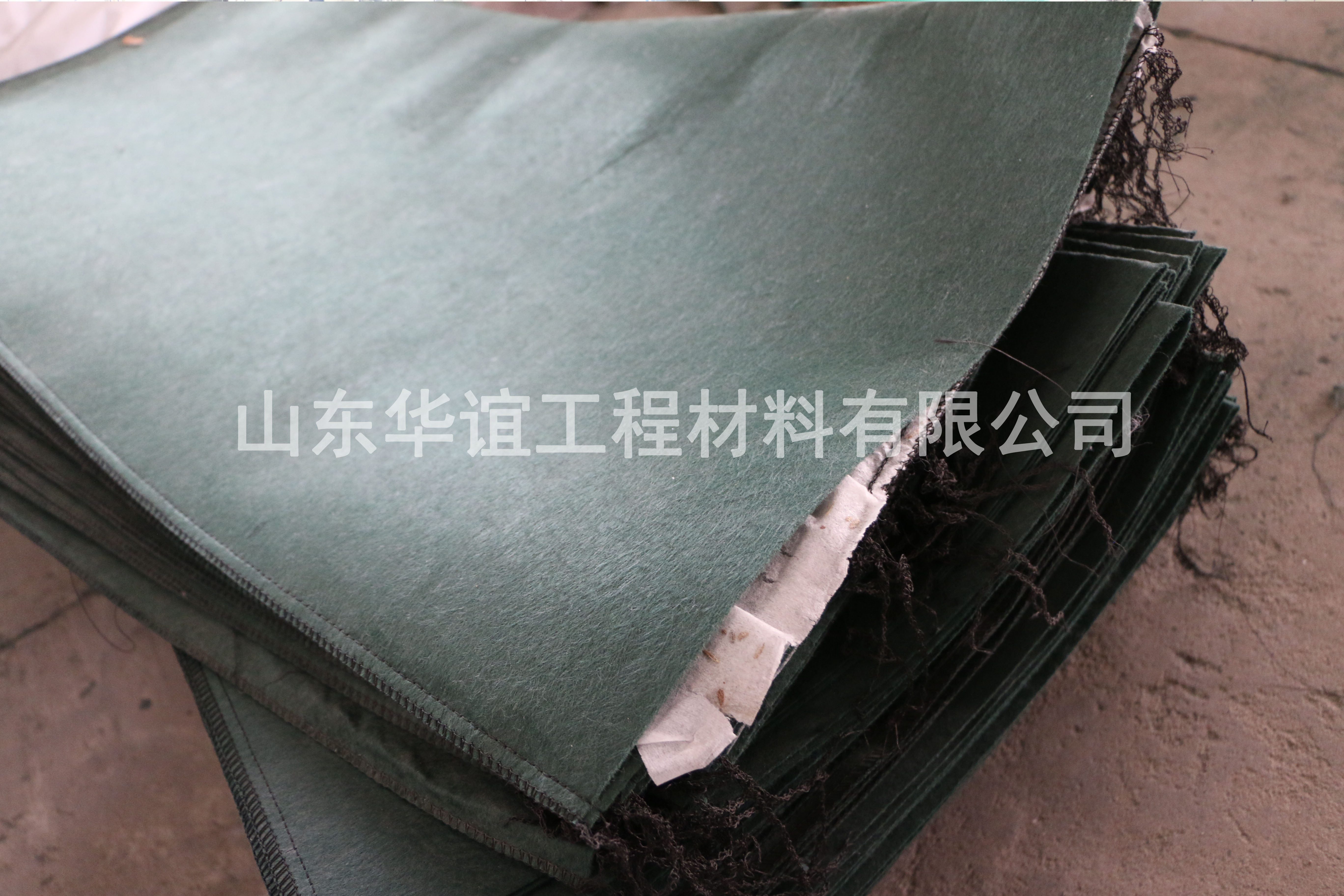 貴州生態(tài)袋護(hù)坡可保證出草率和長(zhǎng)期的綠化效果